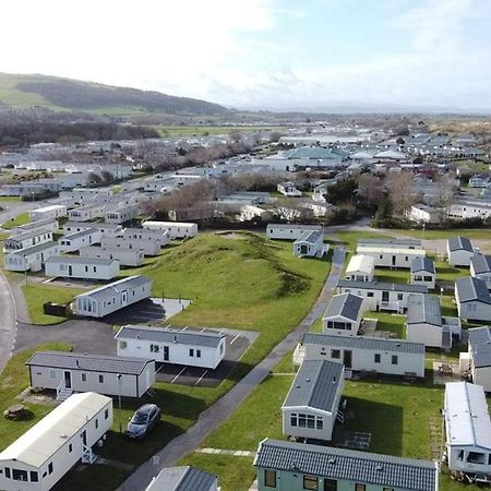 Presthaven Holiday Resort - Direct Access To Beach Prestatyn Exteriör bild