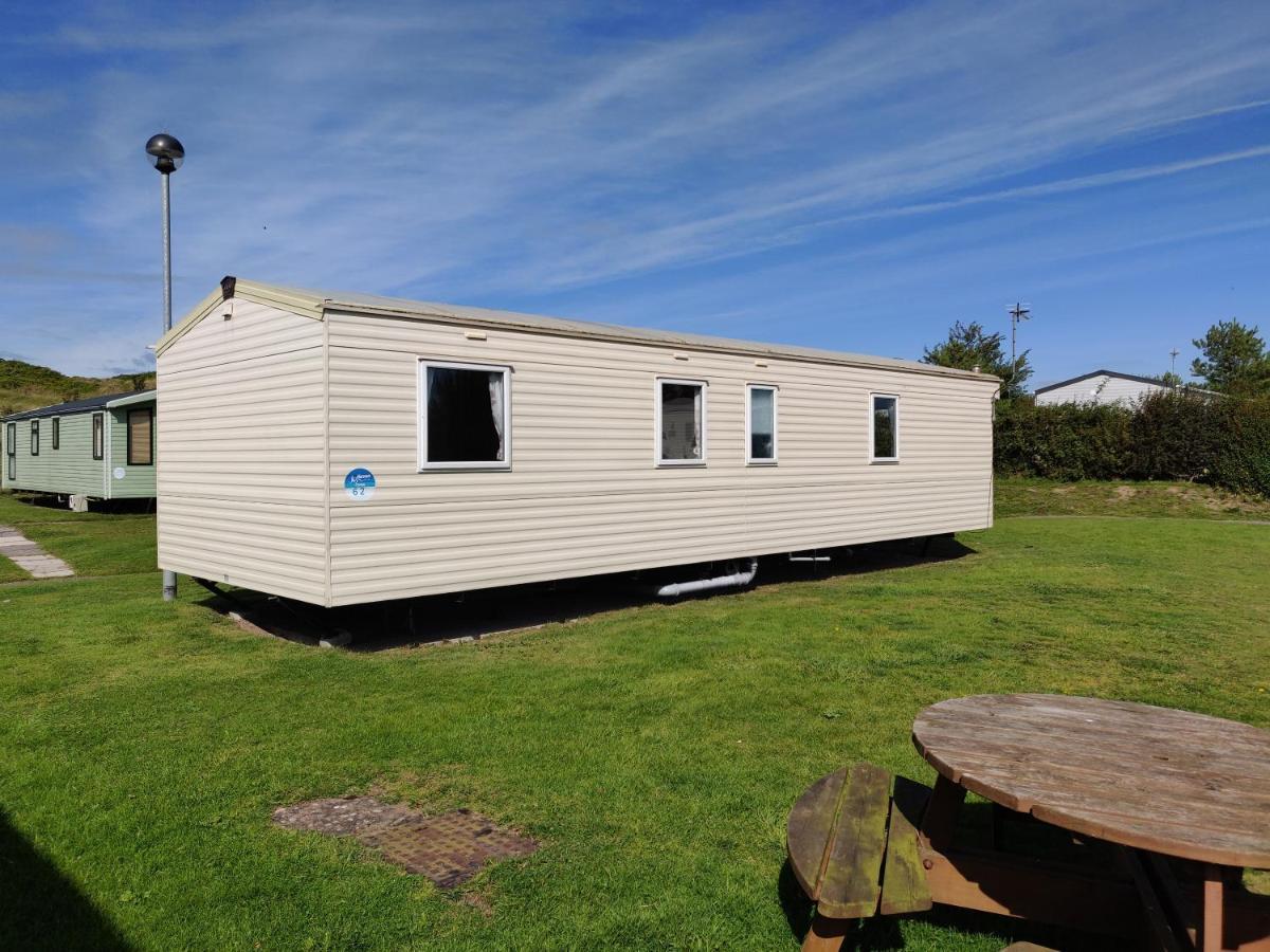 Presthaven Holiday Resort - Direct Access To Beach Prestatyn Exteriör bild