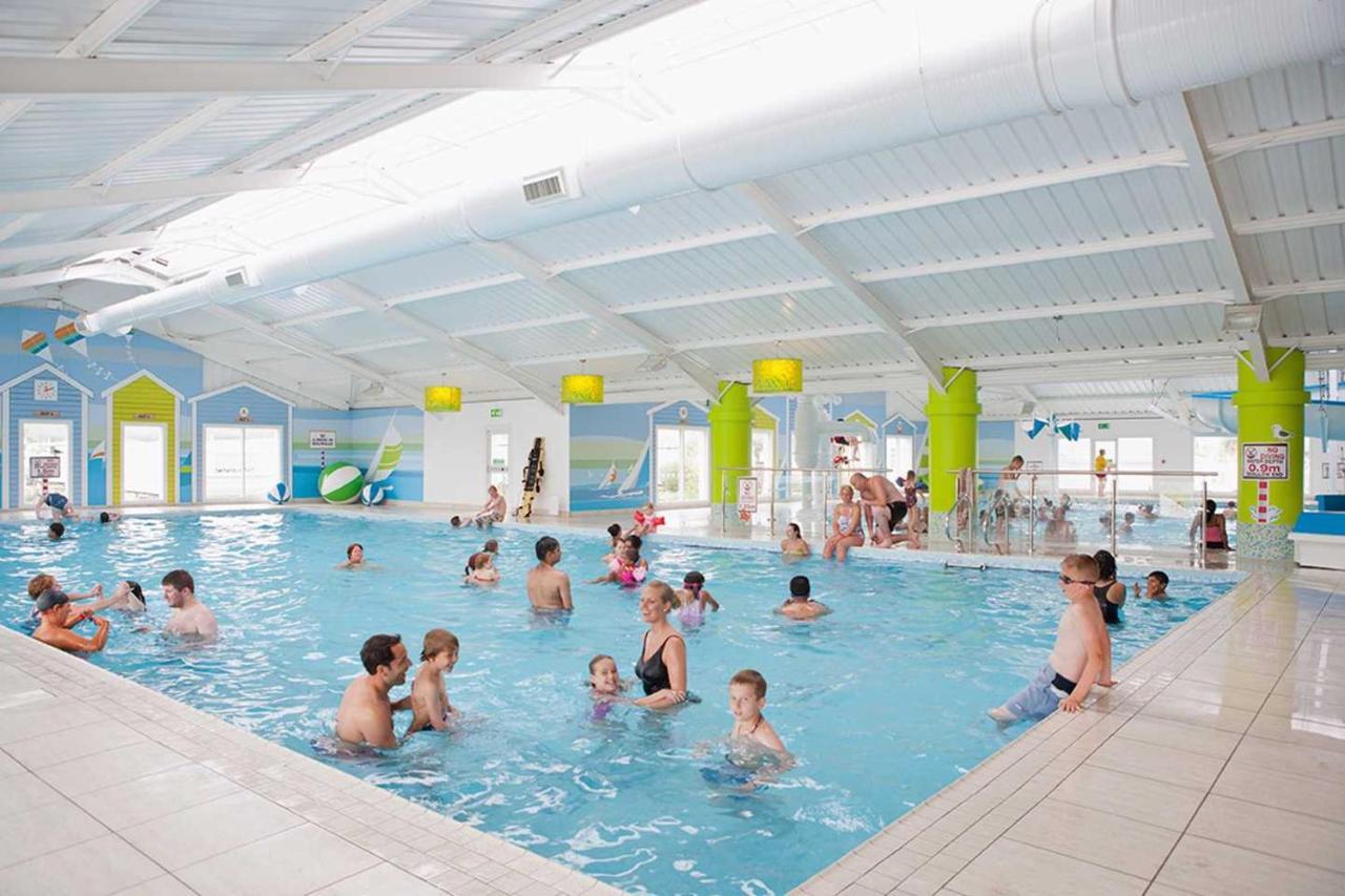 Presthaven Holiday Resort - Direct Access To Beach Prestatyn Exteriör bild